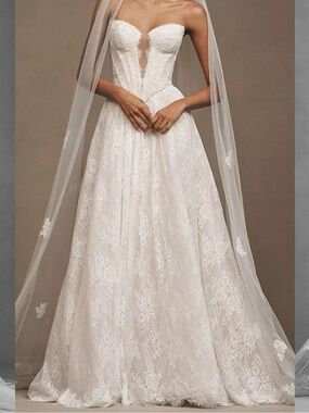 Wtoo by Watters Charlotte Strapless Basque-Waist A-Line Lace Wedding Gown